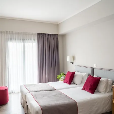 Chroma Fashion & Aparthotel